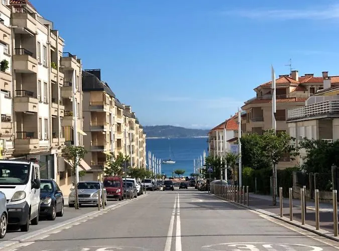 Trébol Junto A Playa Silgar Sanxenxo